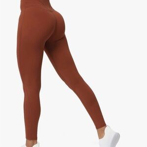 Women's Cherry Mohagony High-Waist Leggings